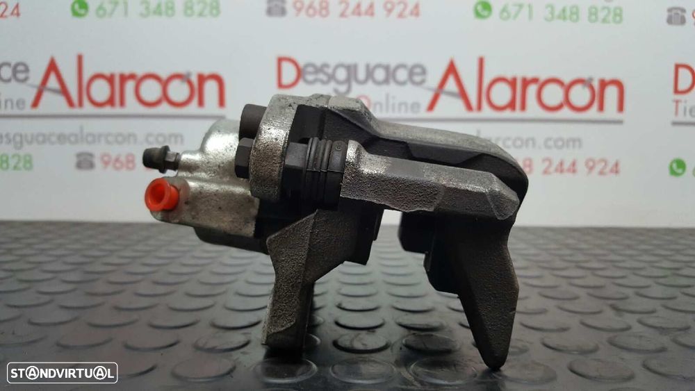 PINÇA DE TRAVÃO FRENTE ESQUERDA RENAULT TWINGO DYNAMIQUE - 4