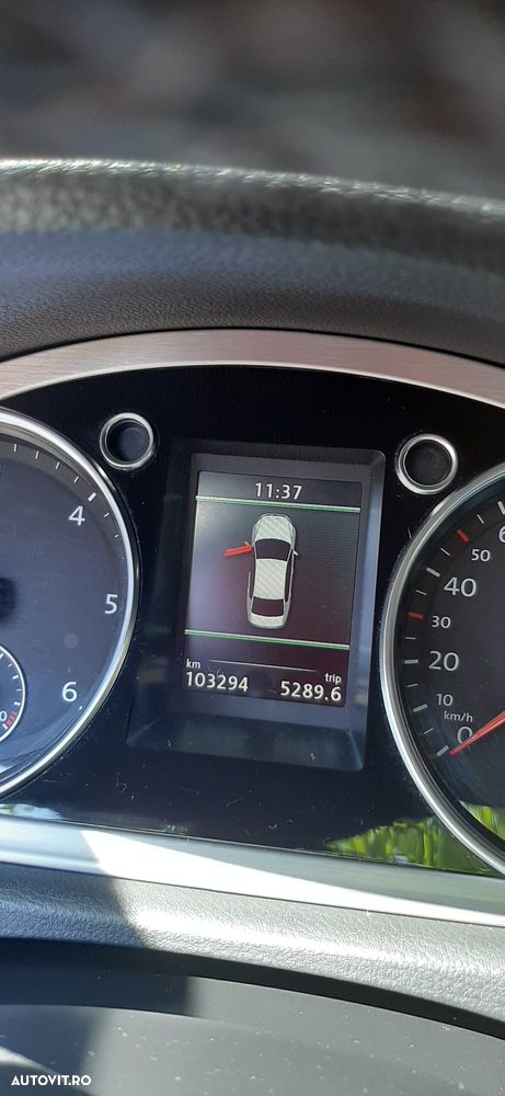 Volkswagen Passat 2.0 TDI Blue TDI DSG Comfortline - 4