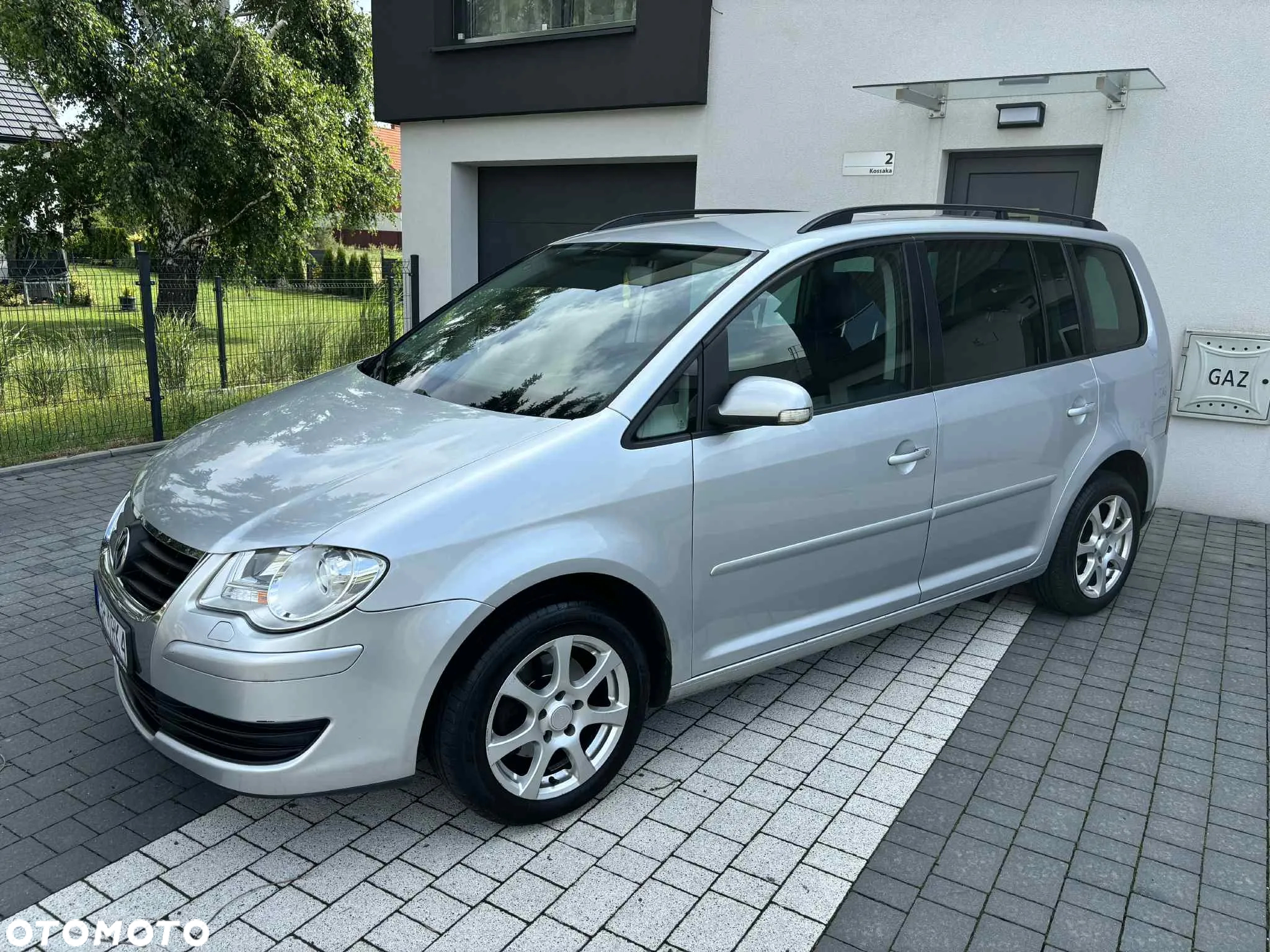 Volkswagen Touran 1.9 TDI DPF Highline - 12