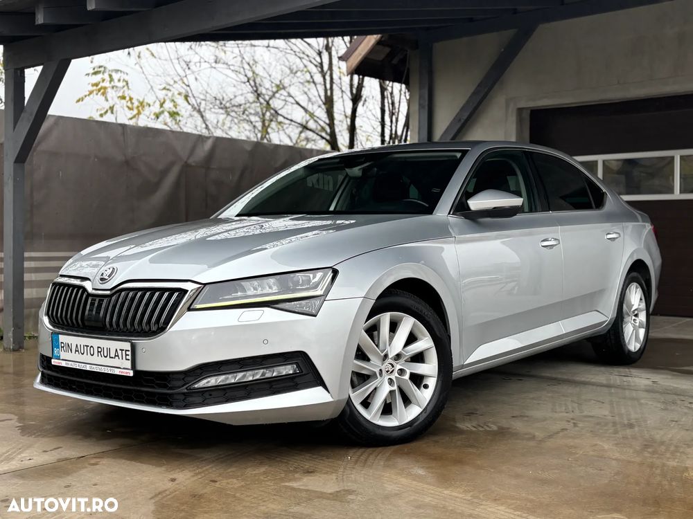 Skoda Superb 2.0 TDI DSG Style - 4