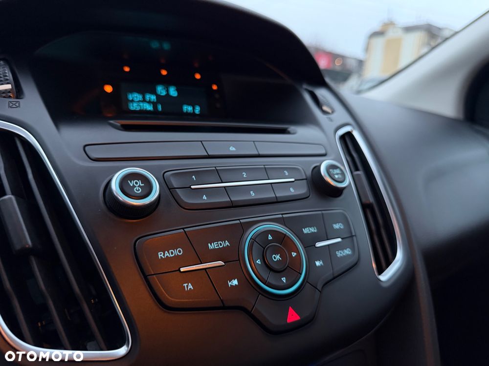 Ford Focus 1.5 TDCi Trend - 24