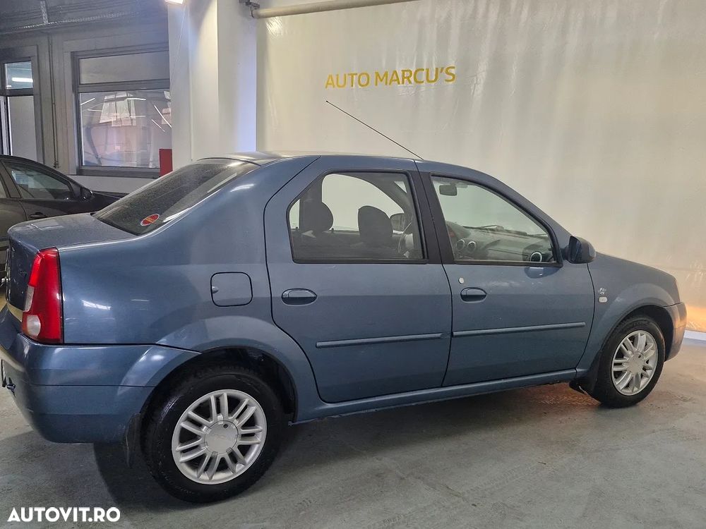 Dacia Logan 1.6 16V Prestige - 11