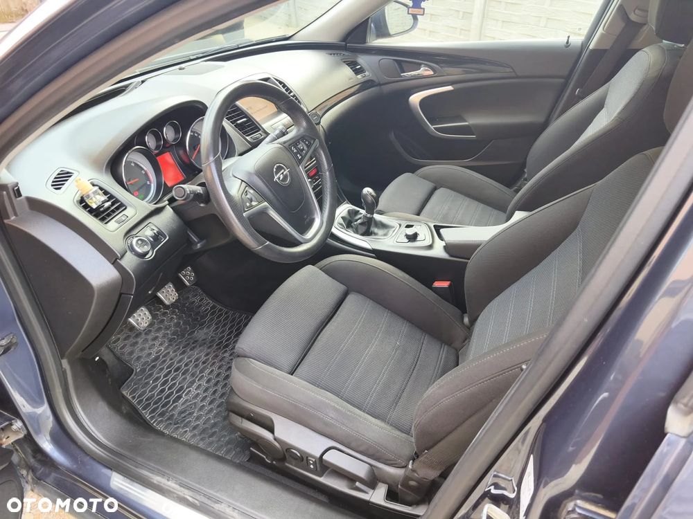 Opel Insignia 2.0 CDTI - 16