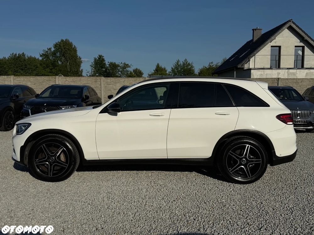 Mercedes-Benz GLC 200 d 4Matic 9G-TRONIC AMG Line - 8
