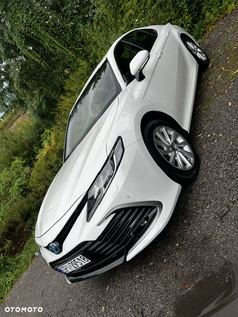 Toyota Camry 2.5 Hybrid Comfort CVT - 1
