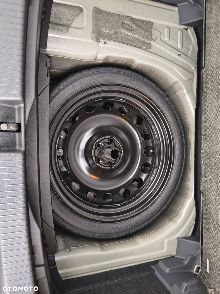 Volkswagen T-Cross - 28