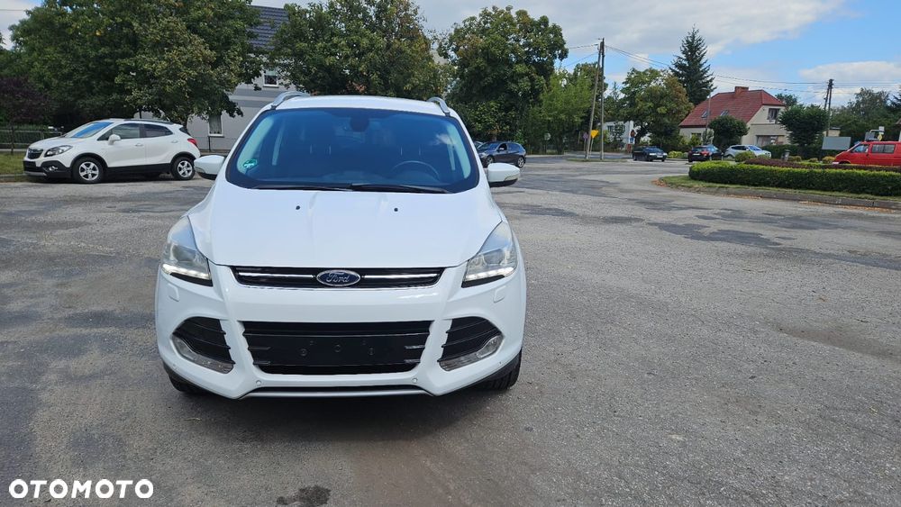 Ford Kuga - 3