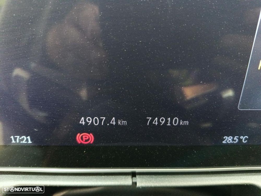 Mercedes-Benz C 300 AMG Line - 7