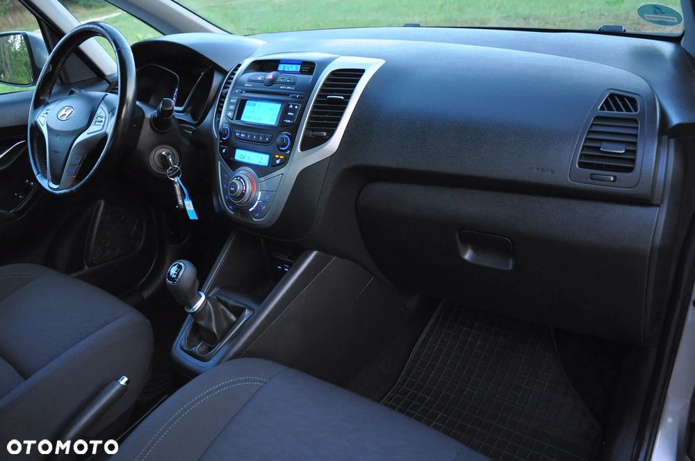 Hyundai ix20 1.6 blue YES Gold - 17