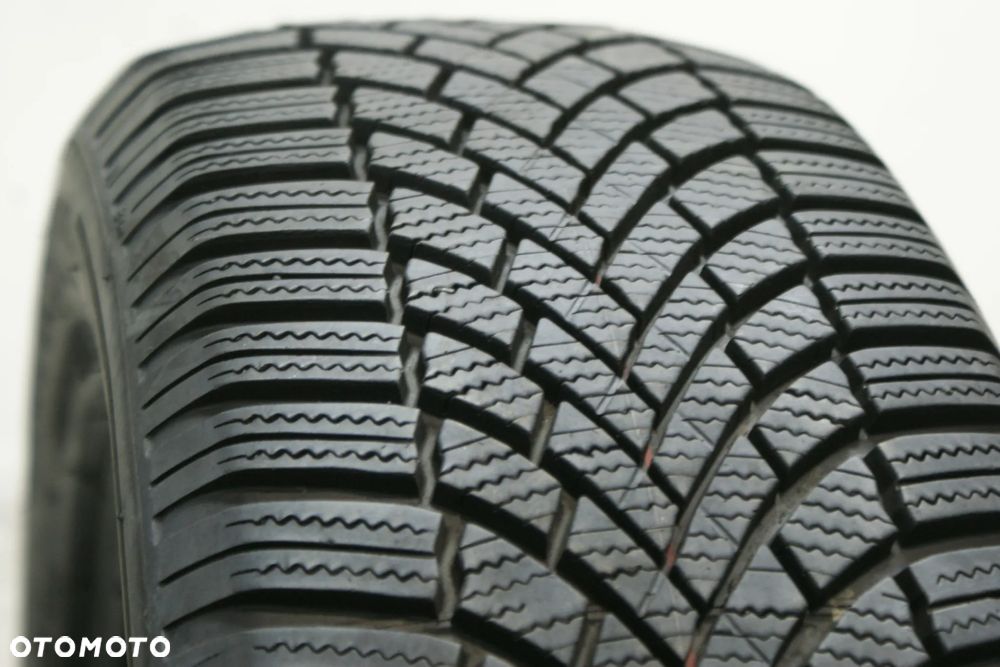 205/60R16 BRIDGESTONE BLIZZAK LM005 , 7,2mm 2021r. - 2
