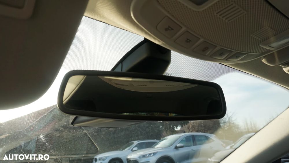 Ford Mondeo 2.0 TDCi ECOnetic Start-Stopp Business Edition - 32