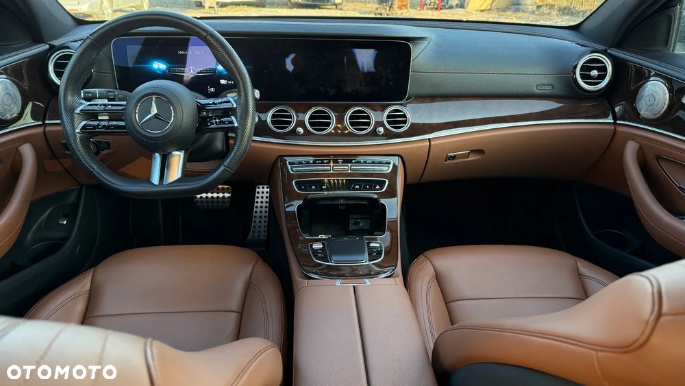 Mercedes-Benz Klasa E 300 de 4Matic 9G-TRONIC AMG Line - 17