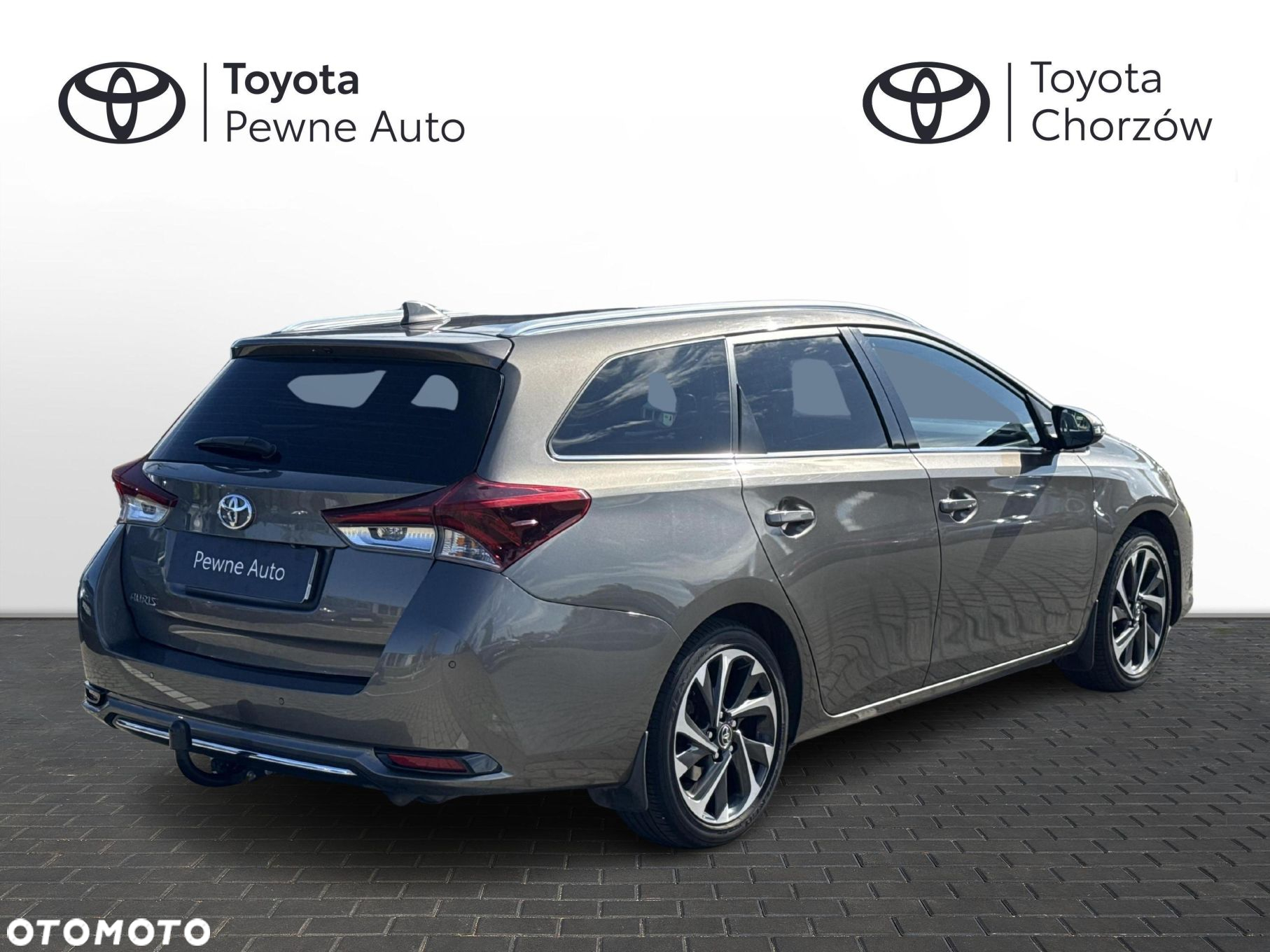 Toyota Auris 1.6 Premium Comfort - 4