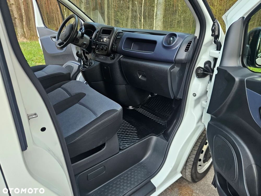 Opel Vivaro - 29