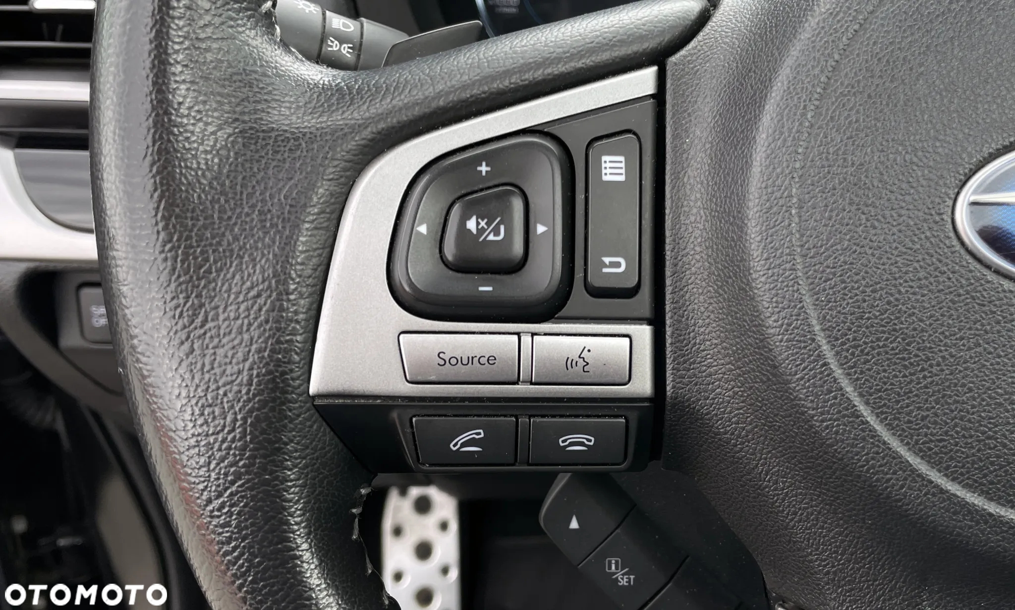 Subaru Forester 2.0 XT Platinum Lineartronic - 23