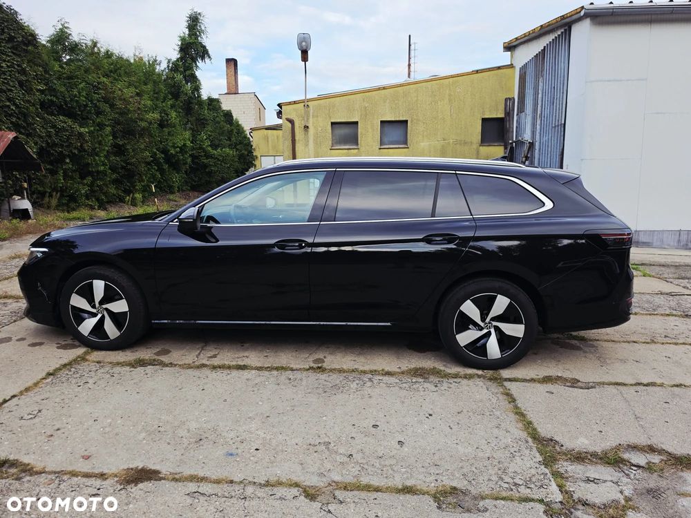 Volkswagen Passat - 10