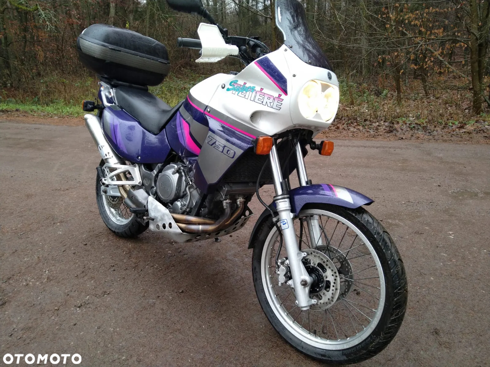 Yamaha XTZ - 11
