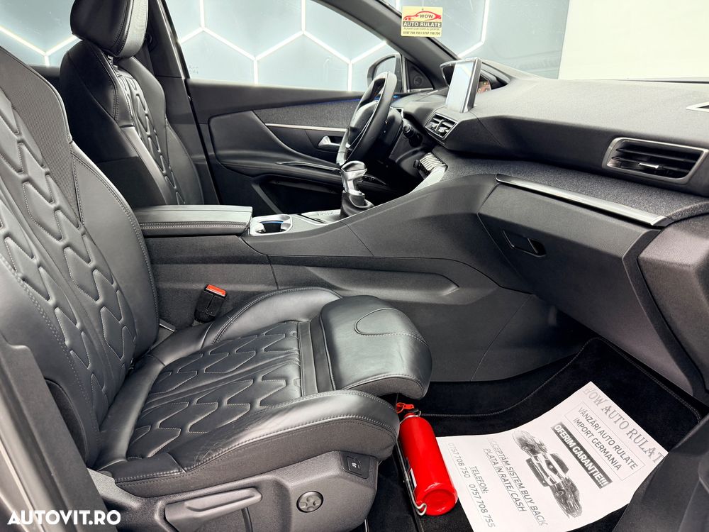 Peugeot 3008 1.2 PureTech Turbo S&S GT-Line - 19