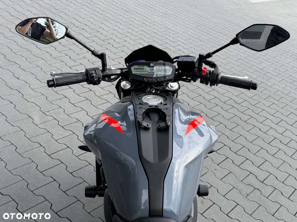Yamaha MT - 23