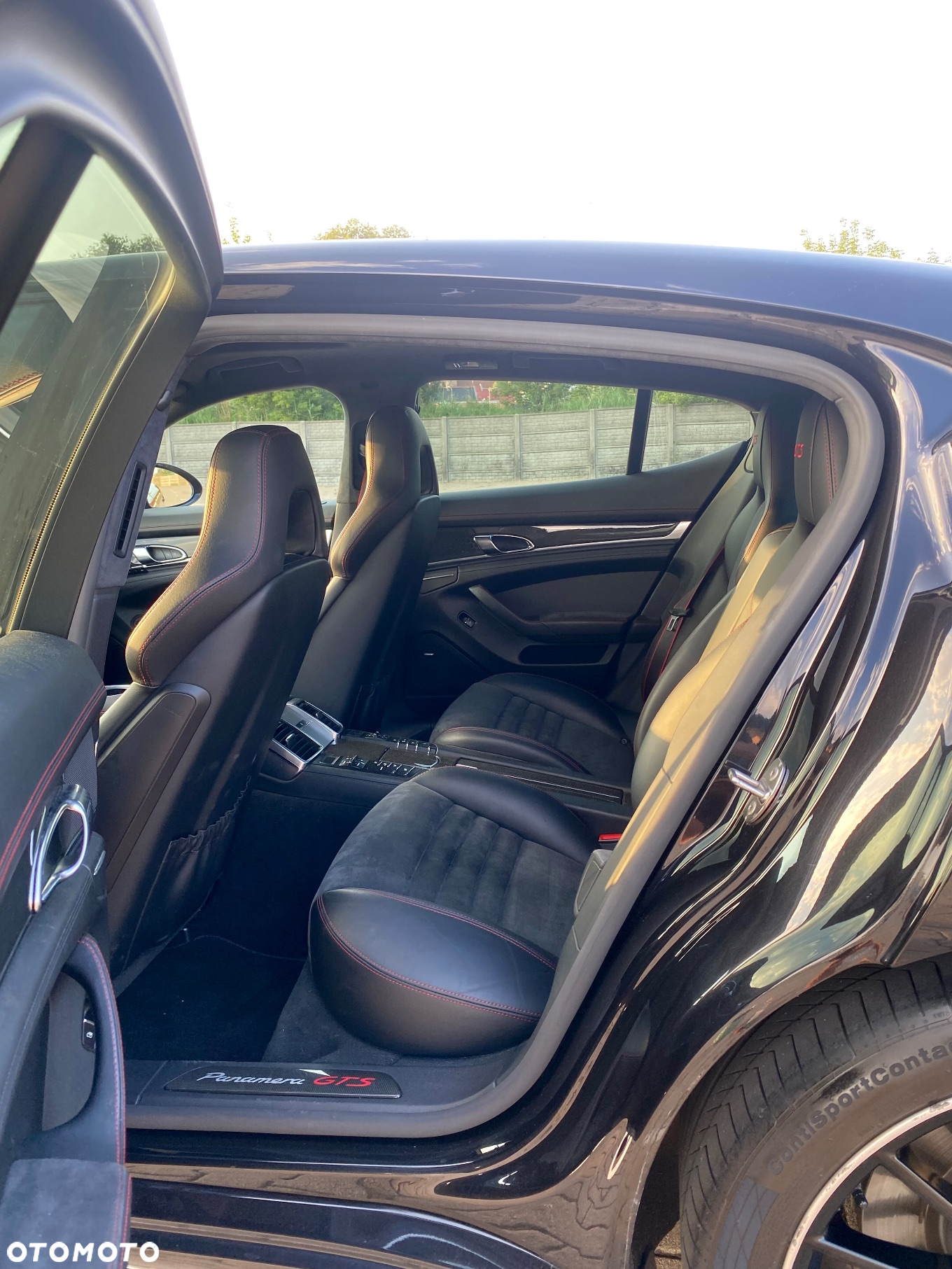 Porsche Panamera GTS - 17