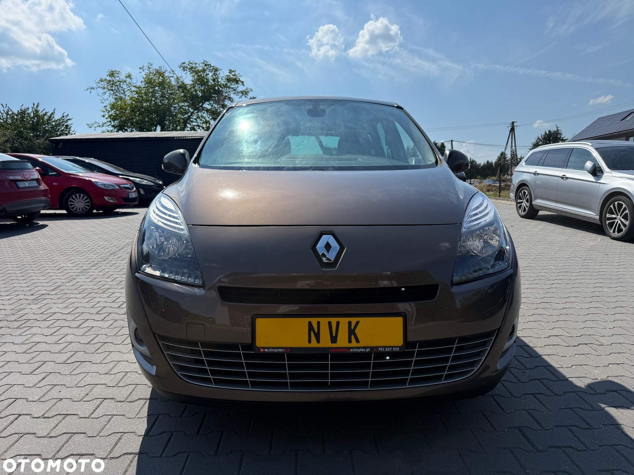 Renault Grand Scenic Gr 1.4 16V TCE TomTom Edition - 2