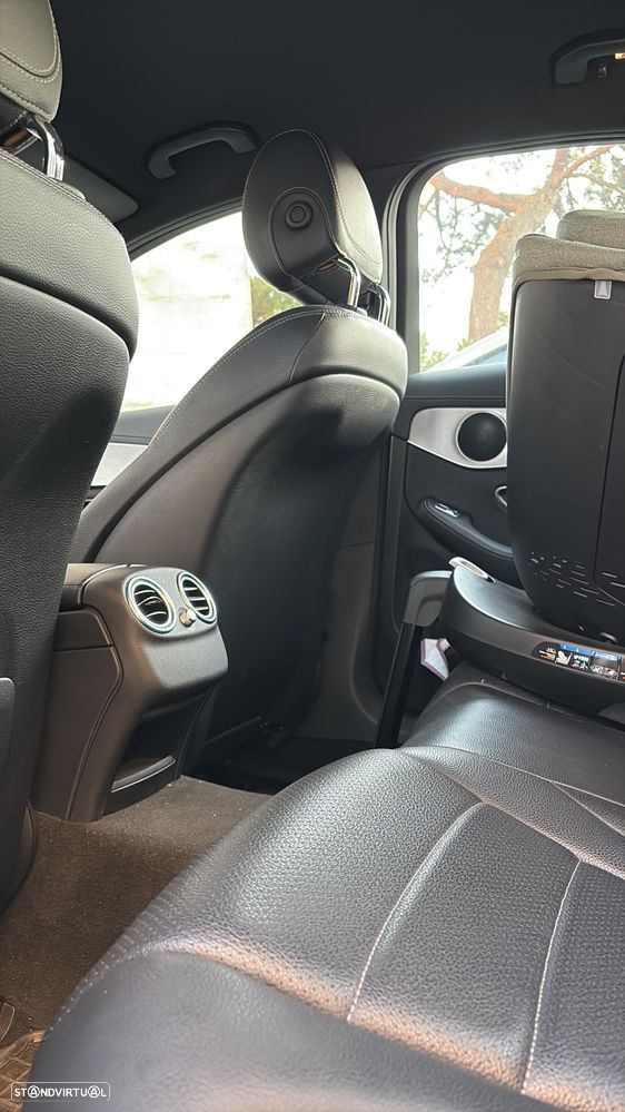 Mercedes-Benz C 300 h AMG Line - 2