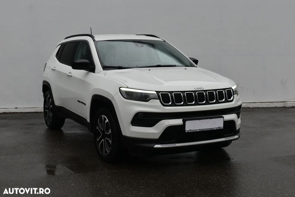 Jeep Compass - 2