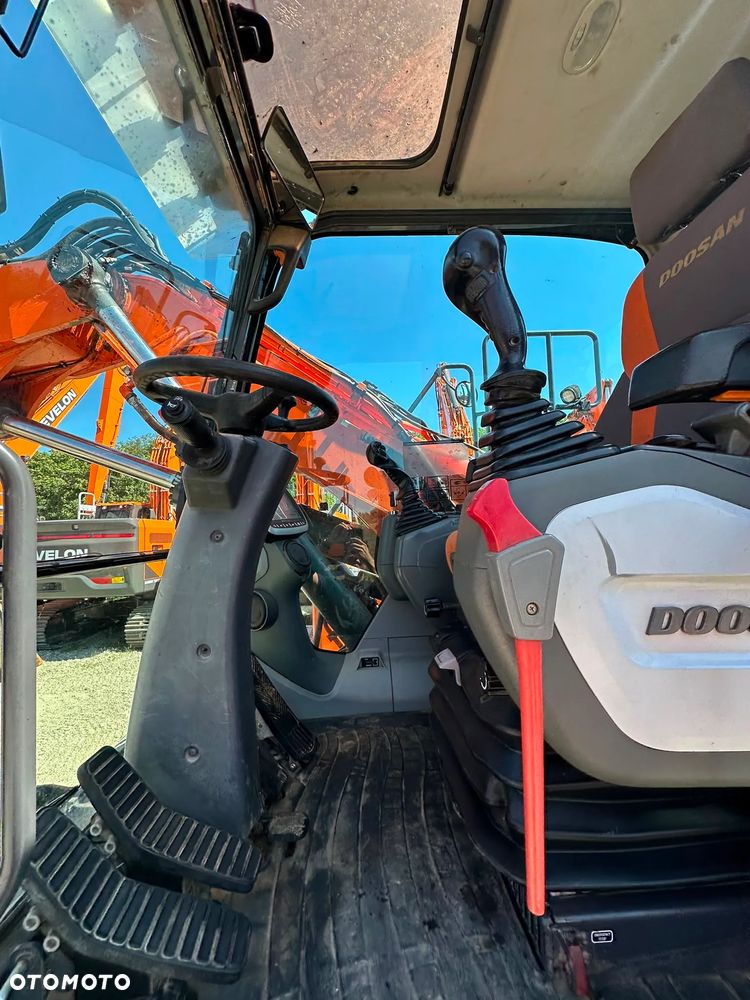 Doosan DX140W-5 - 19