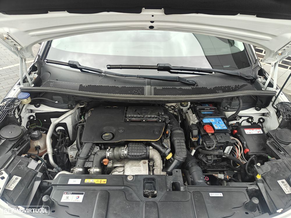 Peugeot 3008 BlueHDi 120 EAT6 Stop & Start Active - 12