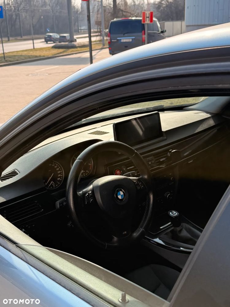 BMW Seria 3 320d - 3