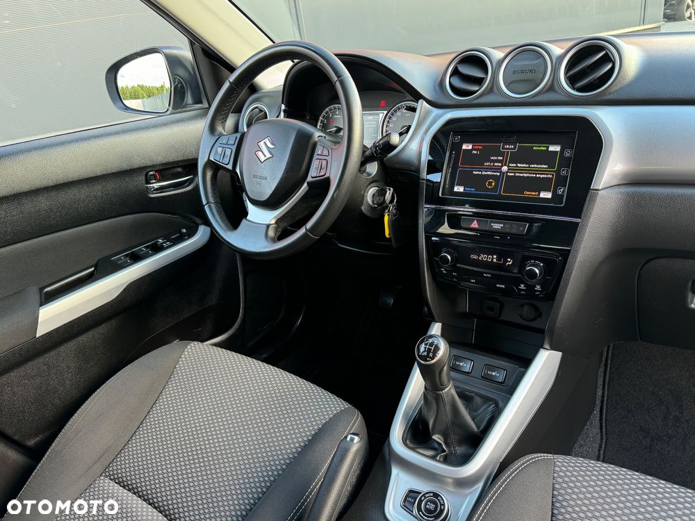 Suzuki Vitara 1.6 Premium 4WD - 7