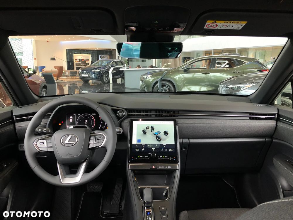 Lexus LBX 1.5 Hybrid - 9
