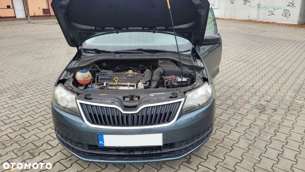 Skoda RAPID - 19