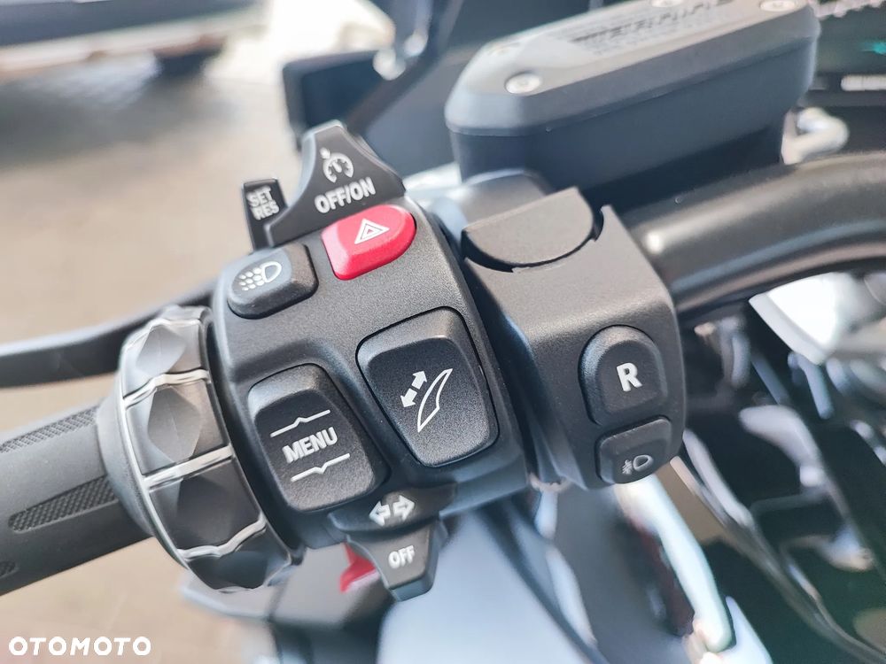 BMW K - 25