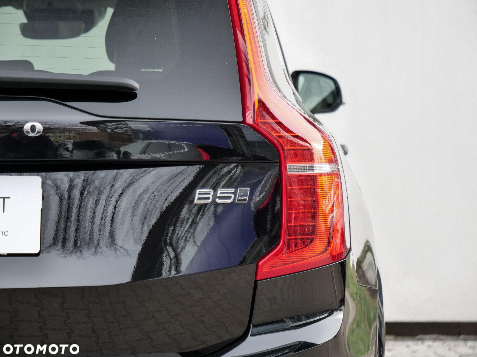 Volvo XC 90 - 9
