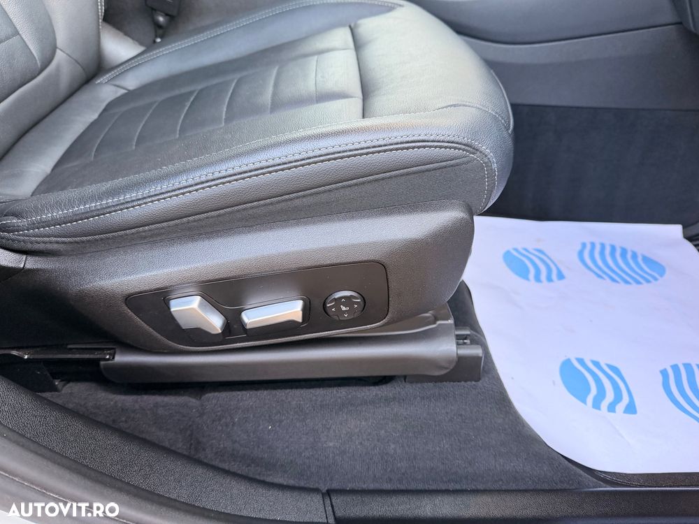 BMW X3 xDrive30d AT Luxury Line - 7