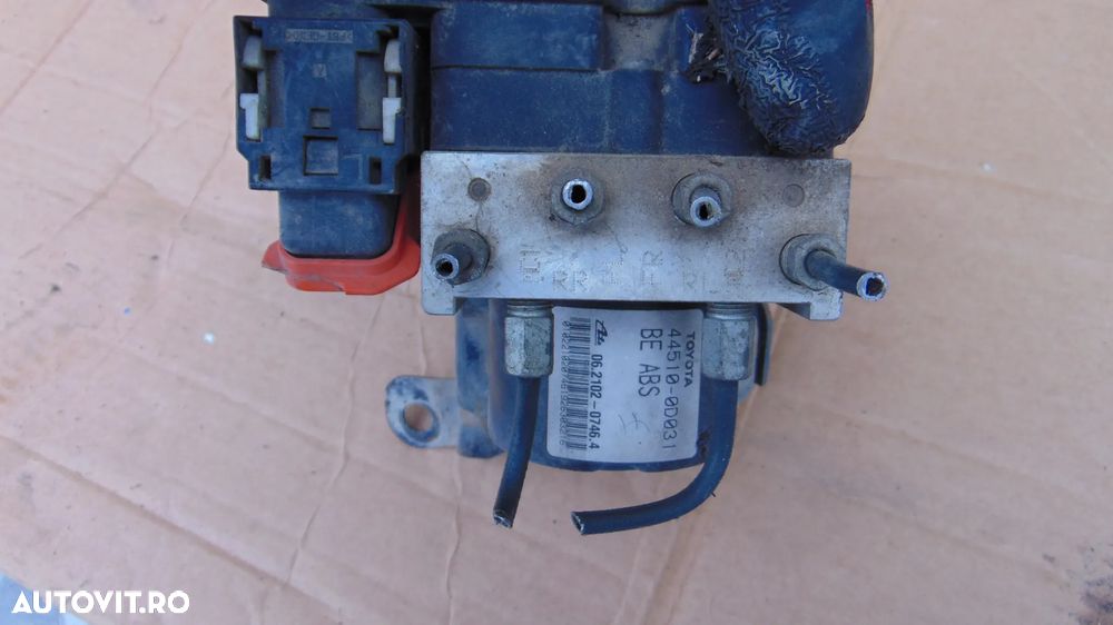 Pompa ABS Toyota Yaris an 2007 motor 1.3 benzina cod 44510-0D031 - 7