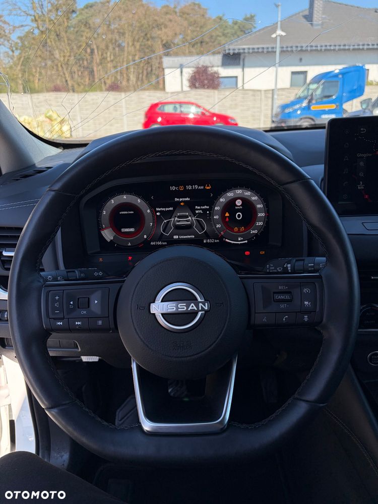 Nissan Qashqai 1.3 DIG-T MHEV N-Connecta - 20