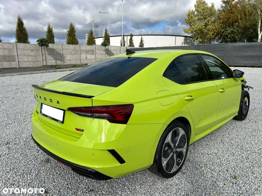 Skoda Octavia 2.0 TSI RS DSG - 5
