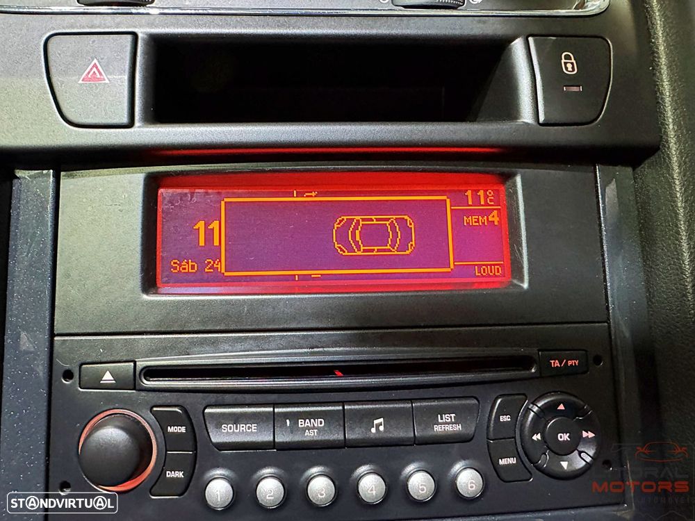 Peugeot 5008 1.6 HDi 7L SE Style - 27