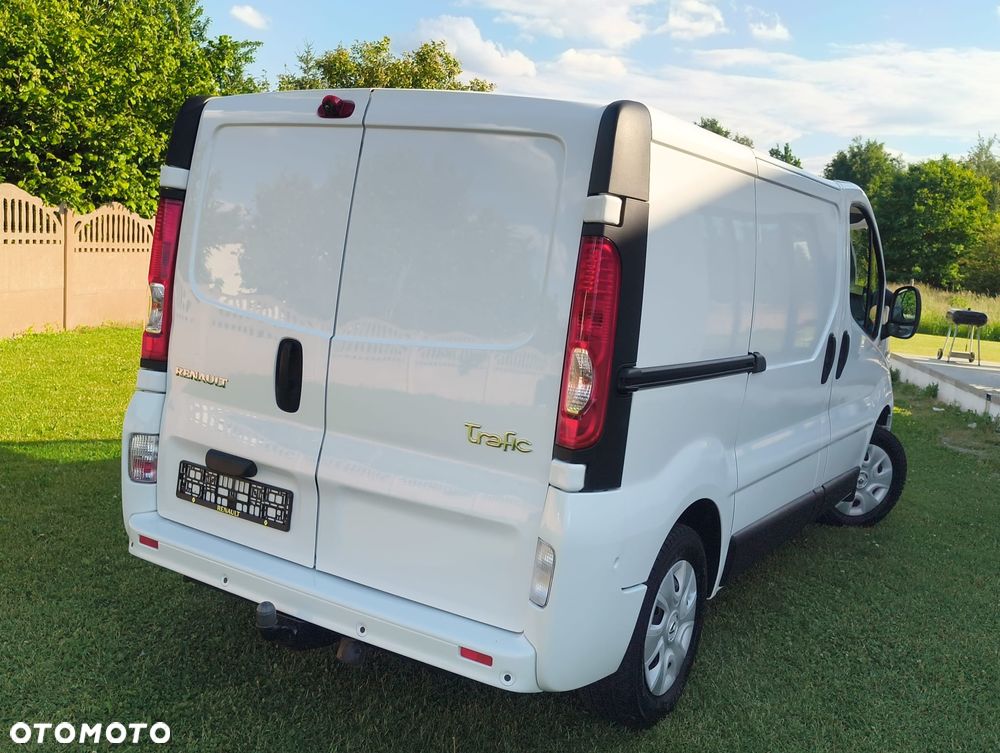 Renault TRAFIC - 13