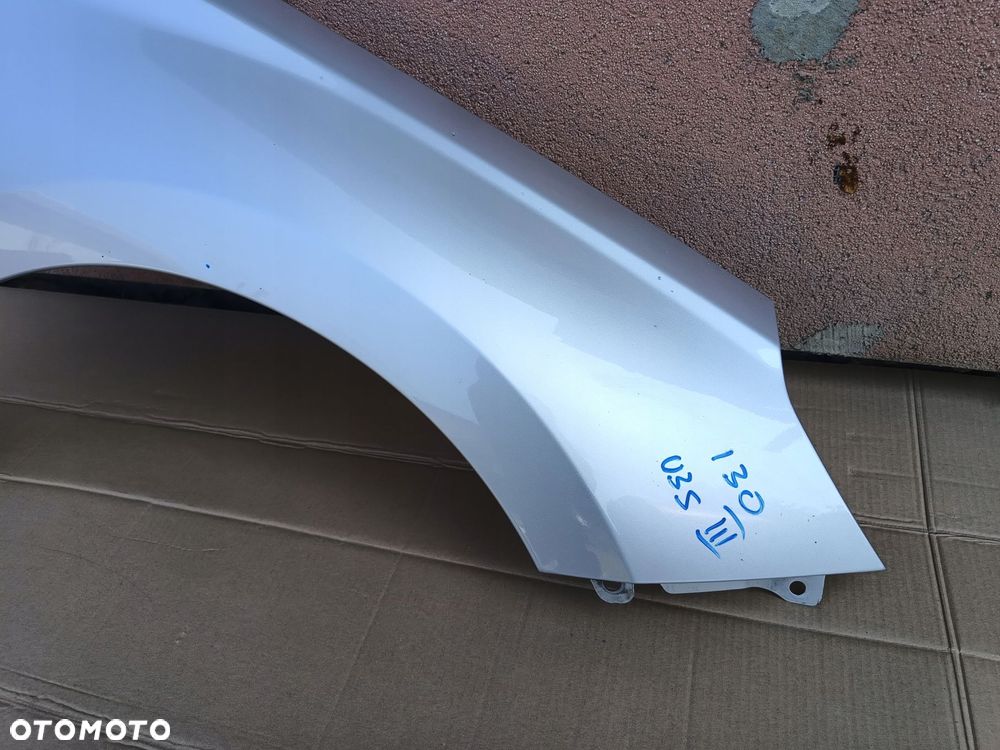 hyundai i30 iii 17r- błotnik prawy przód u3s oryginalny lakier - 3