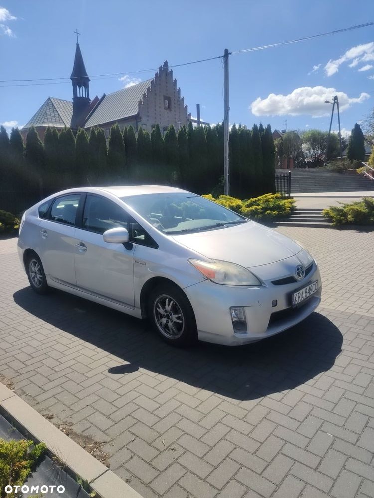 Toyota Prius - 8