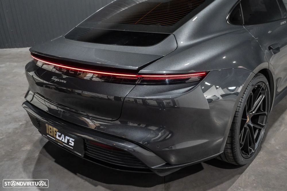 Porsche Taycan Standard - 48
