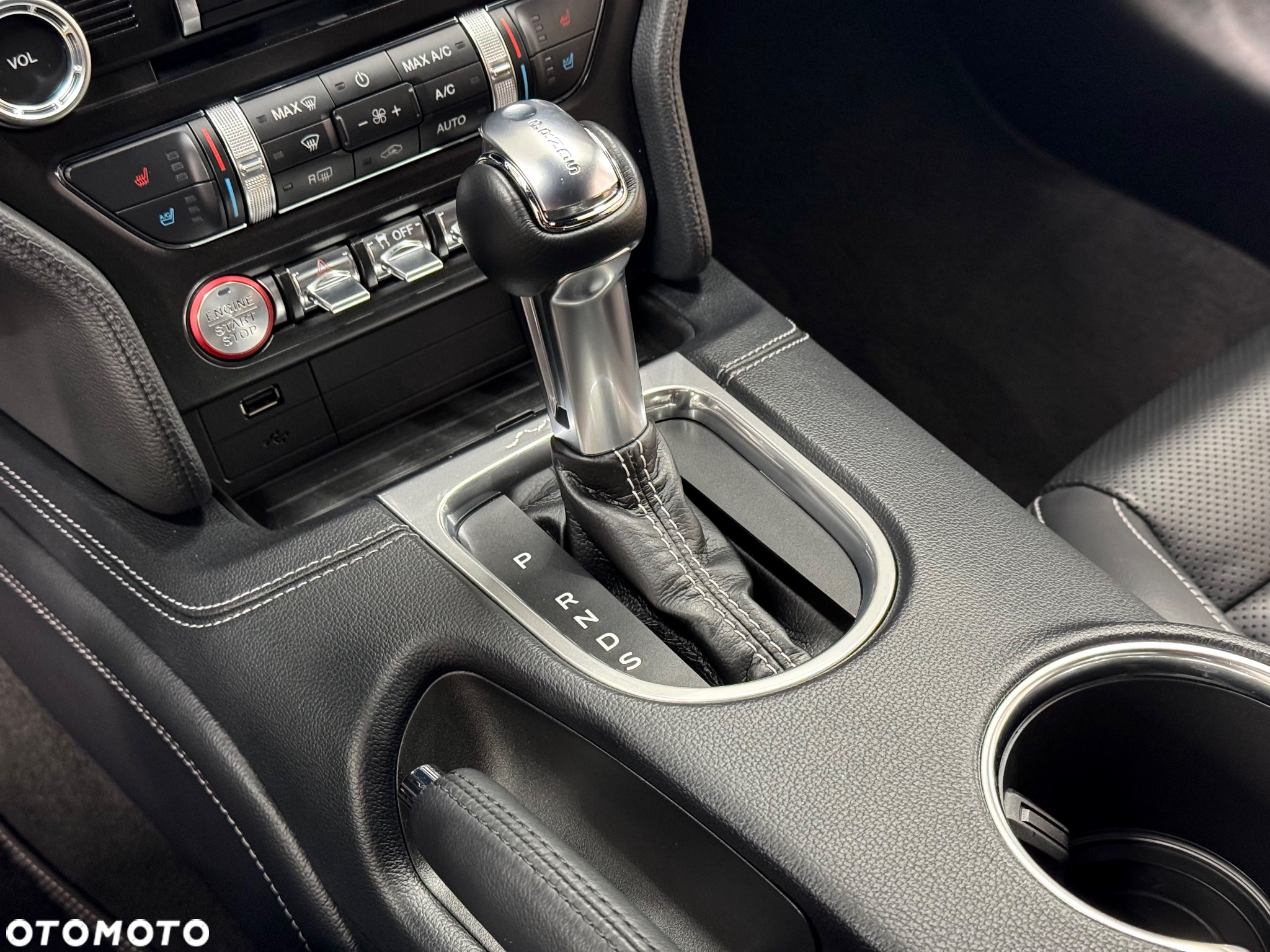 Ford Mustang 5.0 V8 Mach 1 - 21