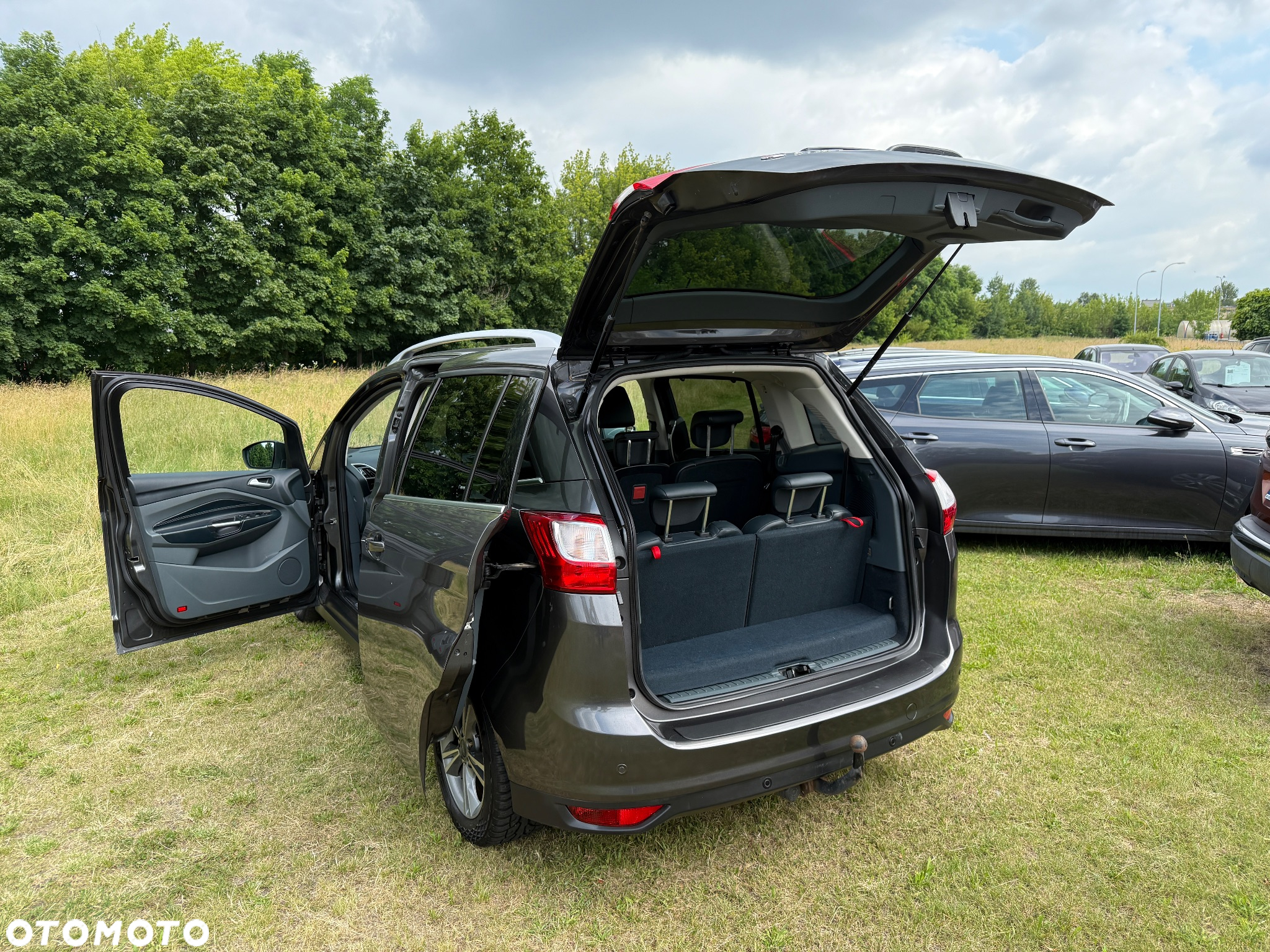 Ford Grand C-MAX 1.6 TDCi Start-Stop-System Business Edition - 24