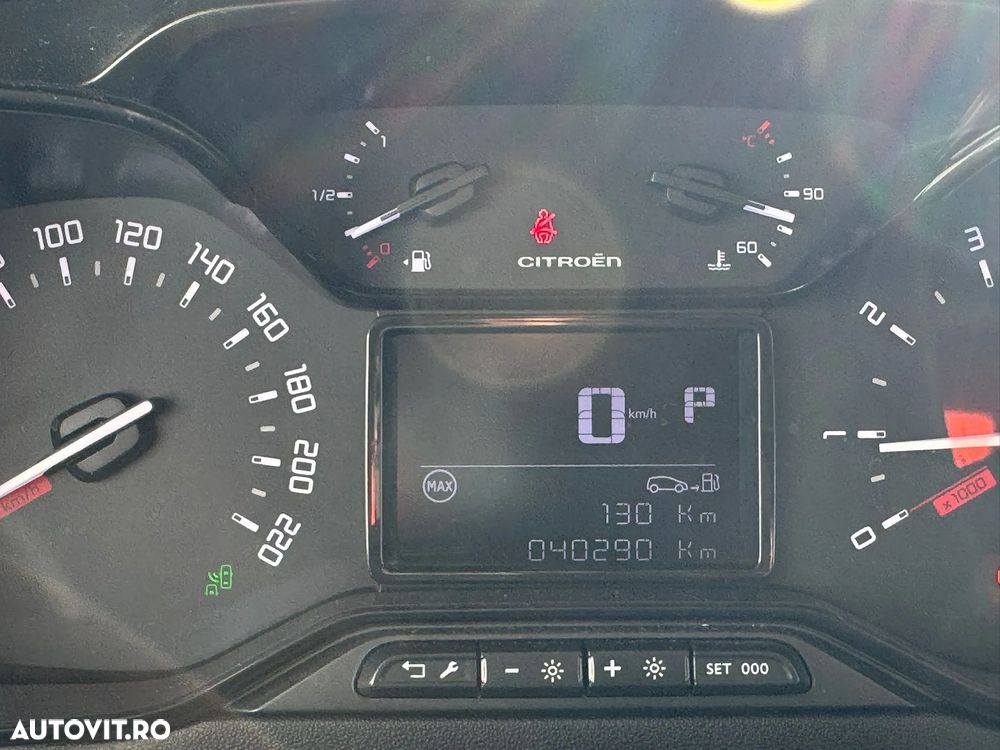 Citroën C3 1.2 PureTech S&S EAT6 Shine - 12