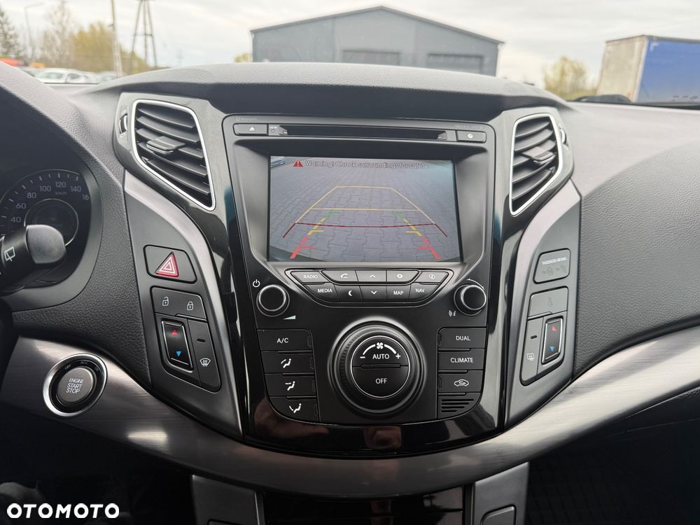 Hyundai i40 i40cw 1.7 CRDi Fifa World Cup Edition - 30