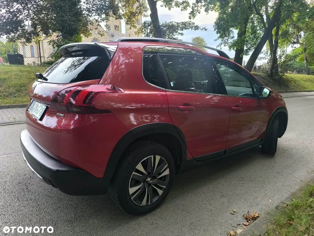 Peugeot 2008 PureTech 110 Stop&Start Allure - 10