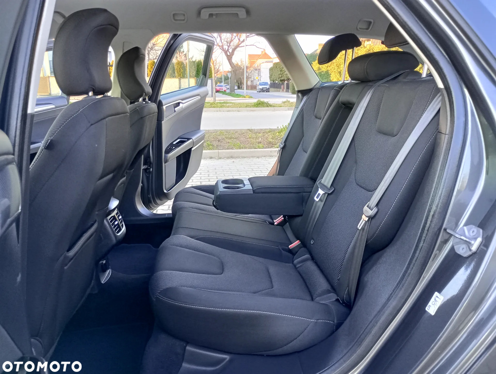 Ford Mondeo 2.0 TDCi Edition - 19